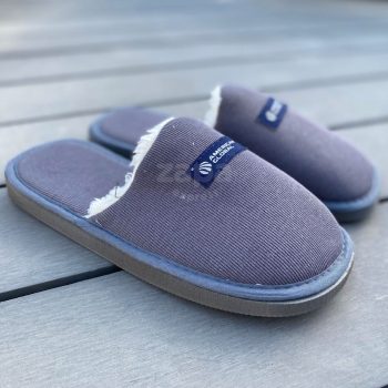 Pantuflas con corderito Comoditas
